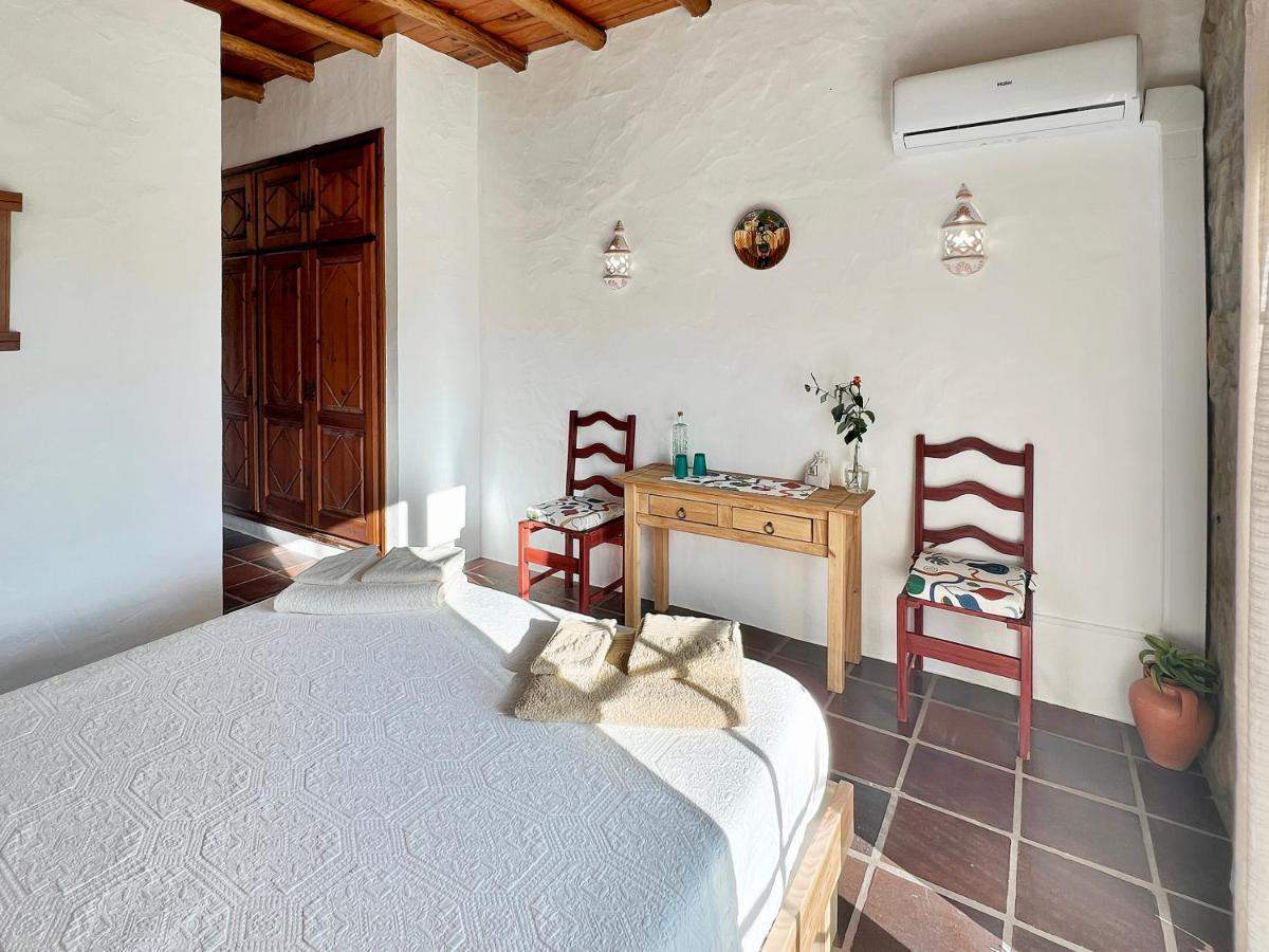 Quinta Mourada Bed and Breakfast São Bartolomeu Exteriör bild